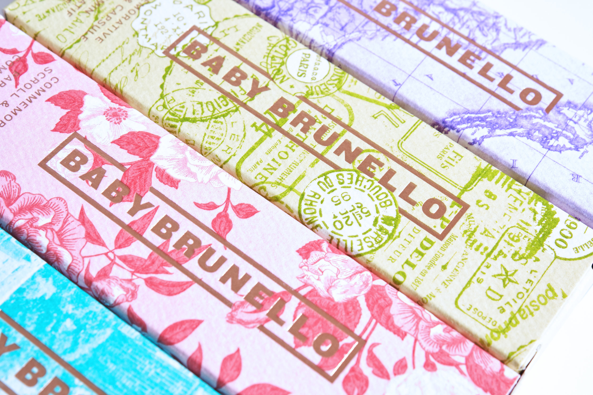 Canadian Startup Wine Accessory Brand and Packaging Design World